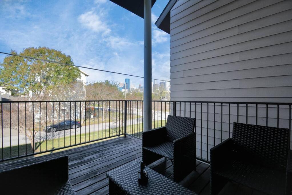 3Br/3.5Ba Three Story East Downtown Townhouse With View Houston Exterior foto